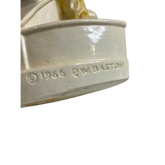 1966 Sebastian Miniatures Figurine The Skipper 4" - Picture 5 of 6